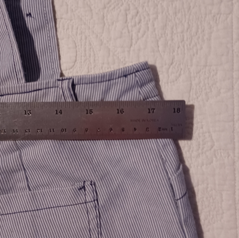 Vintage Australian Overall Shorts - Picture 7 of 16
